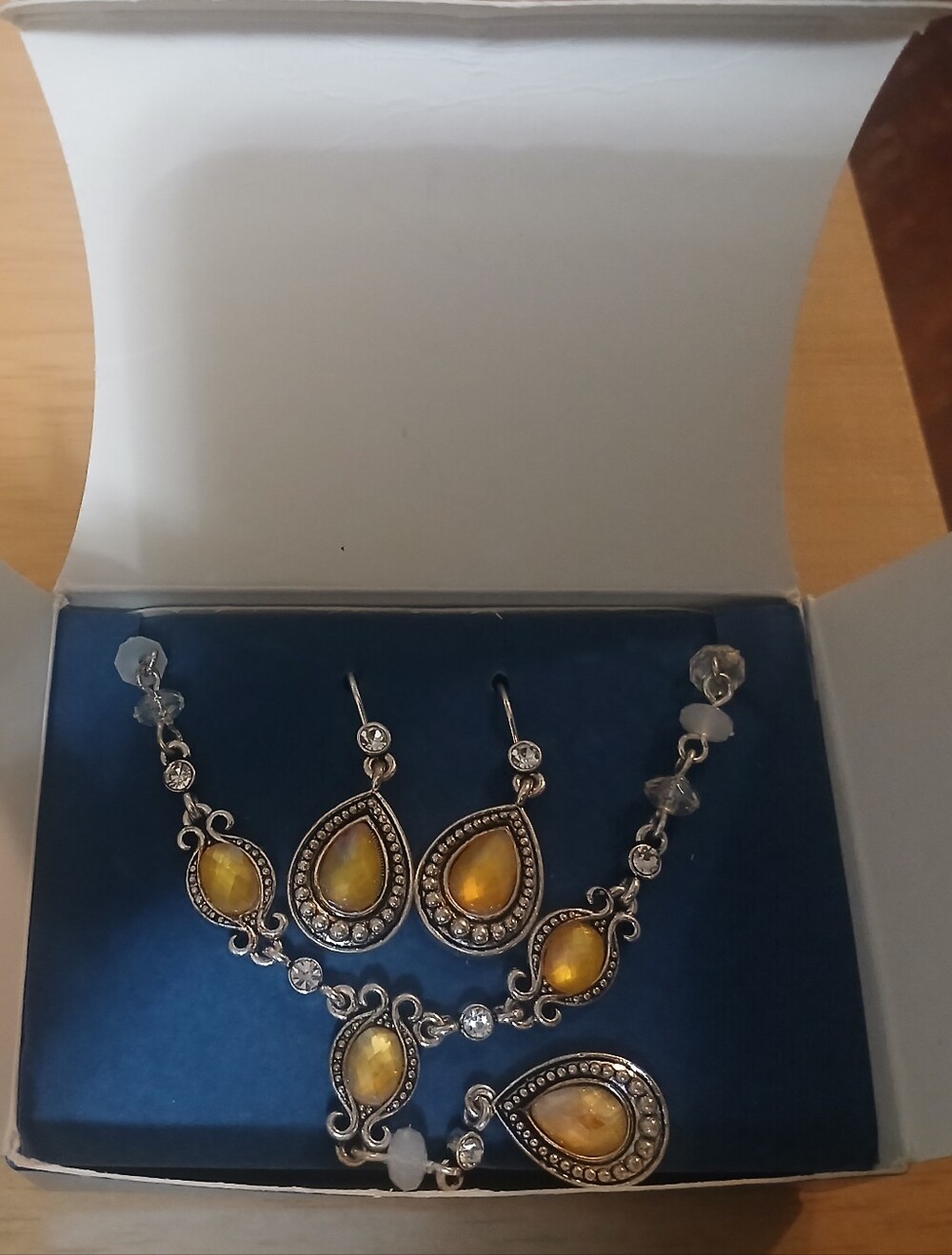 Avon Yellow Teardrop Stone Necklace and Earring Set - Women Jewelry